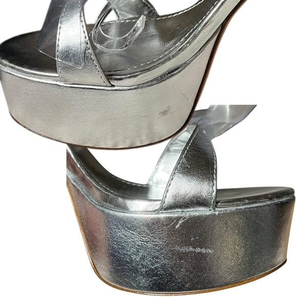 🌻New w/tag Schutz "Elyda" Silver Metallic Leather Heels w. Clear Bow Size 8.5 - Picture 12 of 13